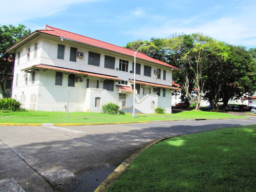 Panama City Colonial Heritage and History Walking Excursion